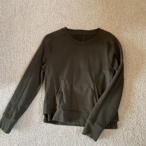 Lulu Sweatshirt